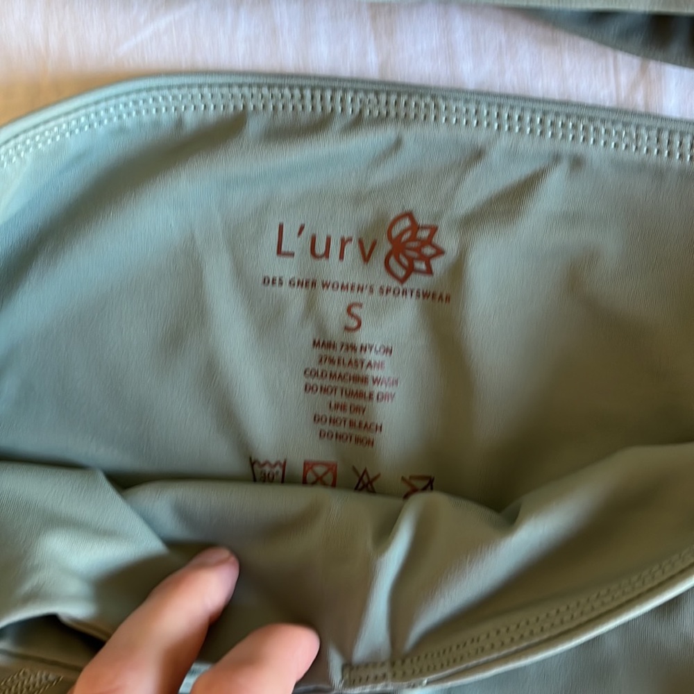 L’urv Workout Set - Picture 3 of 5